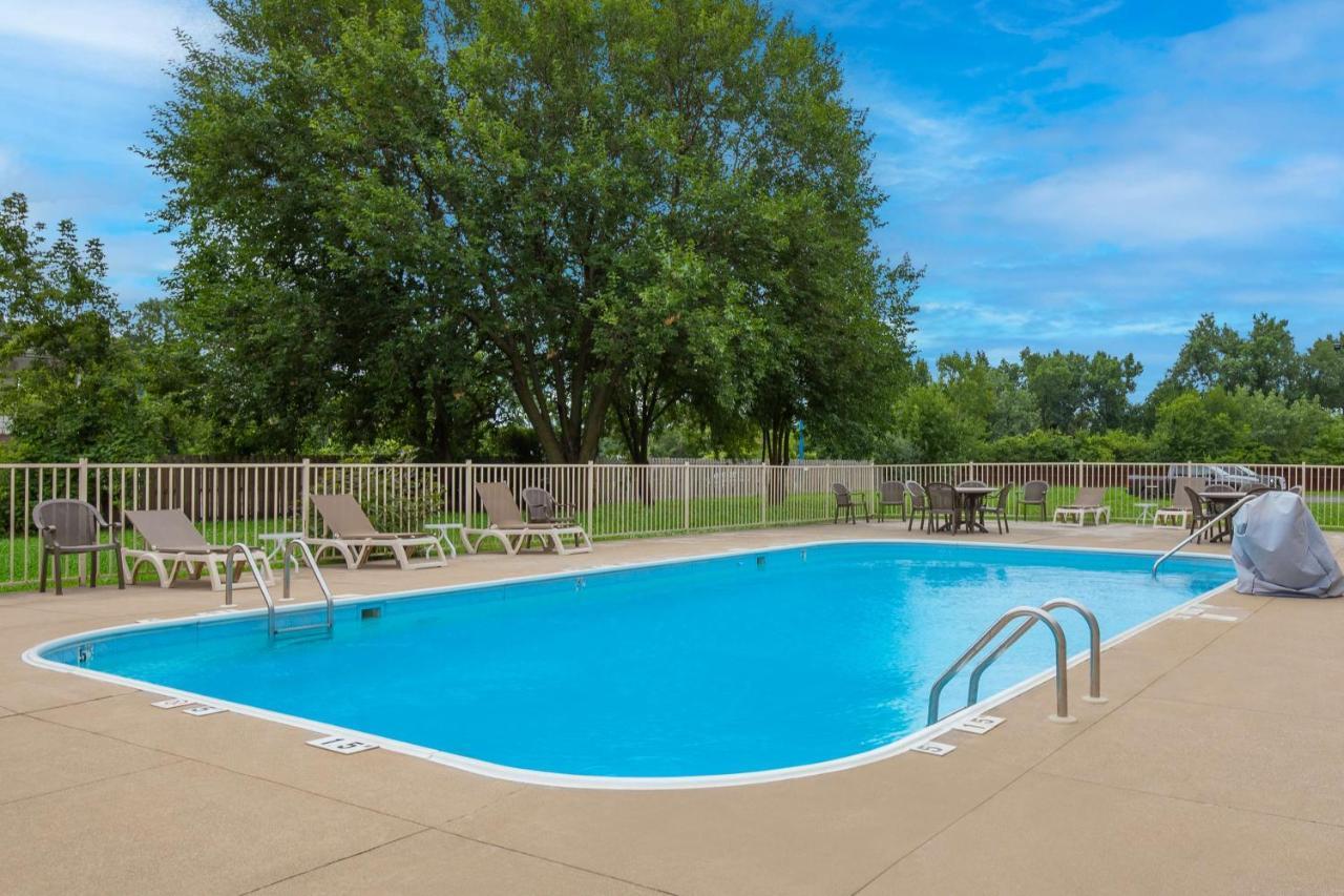 Best Western Northwest Indiana Inn Hammond Extérieur photo